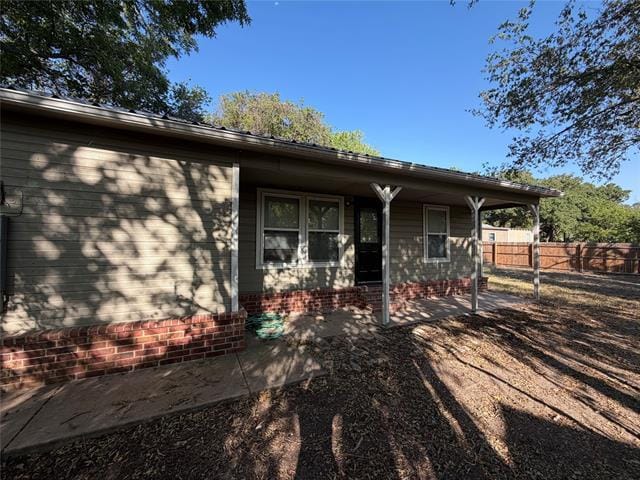 Photo - 979 W Pecan St