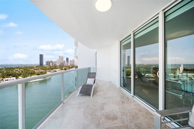 Photo - 20201 E Country Club Dr Unit 1404