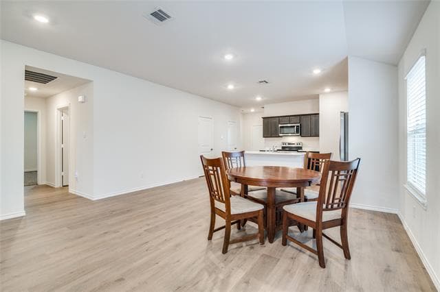 Photo - 3032 Zinnia St