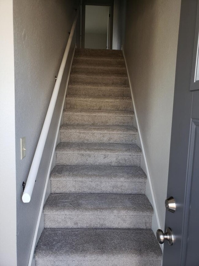 Photo - 1135 W South Park Ave Unit F