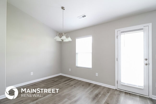 Photo - 173 Konnoak Village Cir