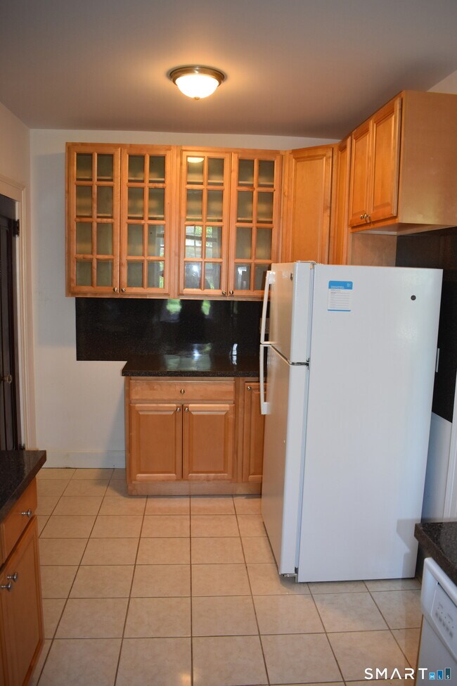 Photo - 151 Cold Spring St Unit B3
