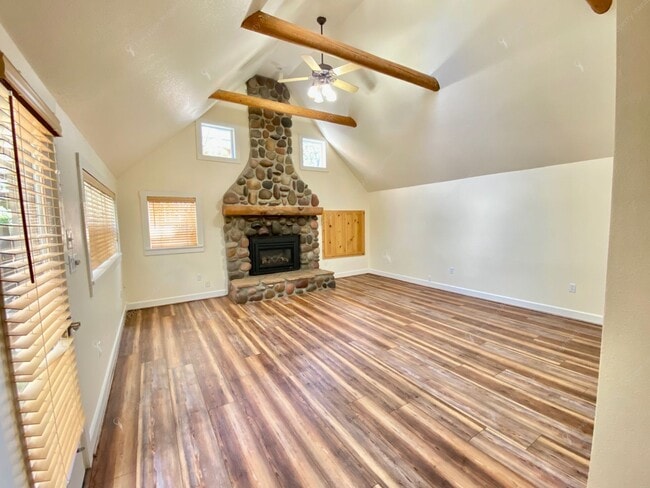 Photo - Large 4 BR Home in River West with great walkability!