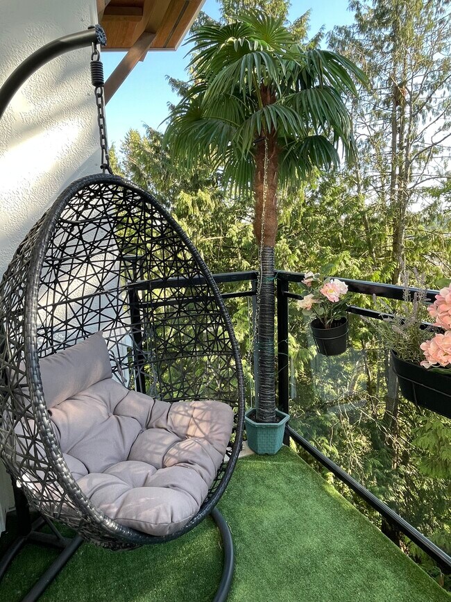 Photo - 5415 Brydon Cres