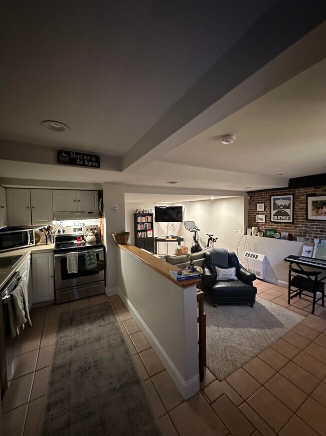 Photo - 674 Tremont St Unidad 1T