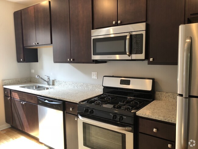 Building Photo - 6704 N Artesian Ave Unit 1N Rental