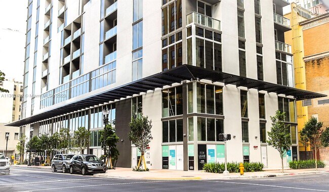 Building - 151 SE 1st St Unit #1903