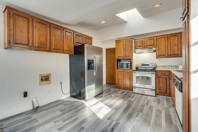 Photo - 123 Lilly St