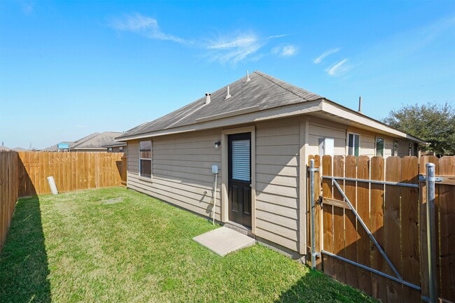 Photo - 5719 S Brenwood Dr