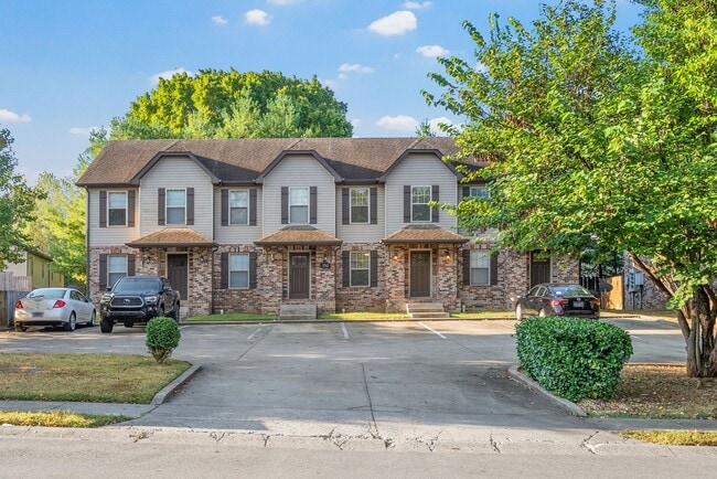 Photo - Two Bedroom Town House Off Exit 1!