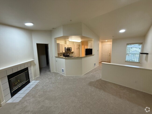 Building Photo - Tastefully Updated Issaquah 2bd 2bath Condo! Unit C318