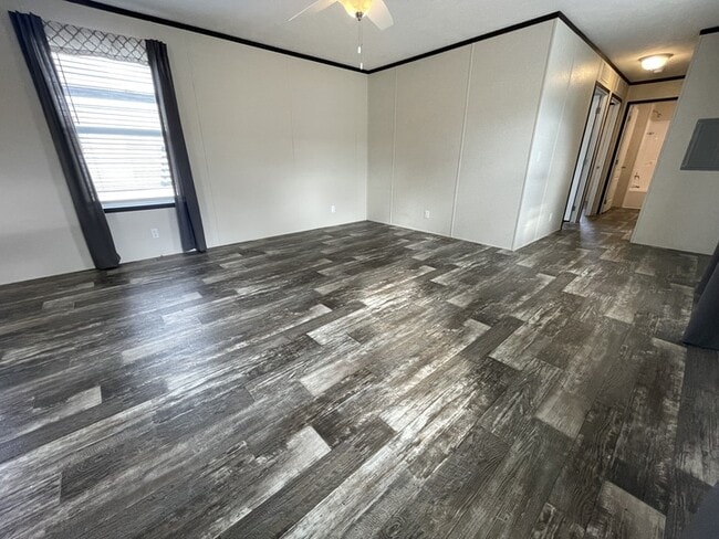 Photo - 38087 Johannes Dr