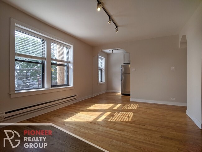 Photo - 2430 N Kedzie Blvd