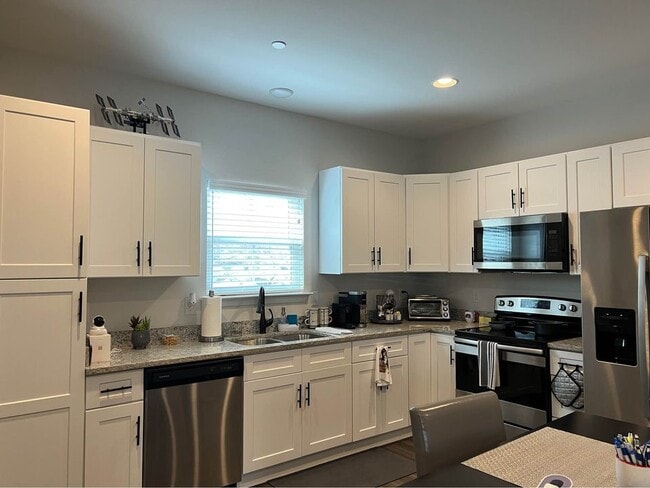 Photo - 311 McMinnville Hwy