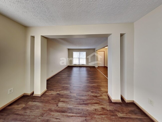 Photo - 5888 Gazelle Dr