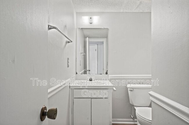 Photo - 3614 Peppertree Ln