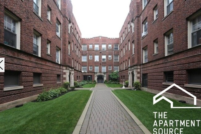 Photo - 3259 W Wrightwood Ave Unit 1
