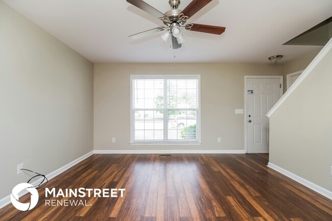 Photo - 1115 McDonough Cir