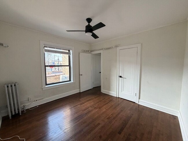 Photo - 5441/2 N Lincoln Ave