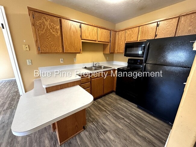 Photo - 1916-1930 Henryanna Ave Unit 1930