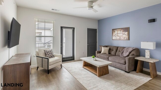 Photo - 560 Jack Clift Blvd Unidad 1325