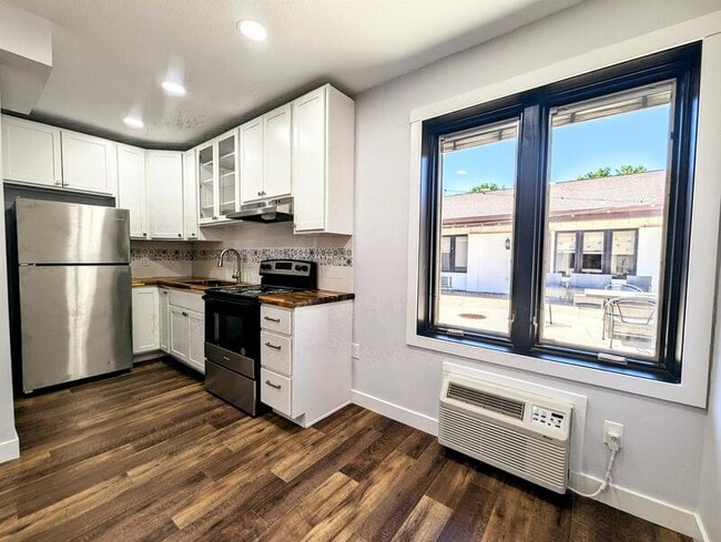 Photo - 413 Jefferson St