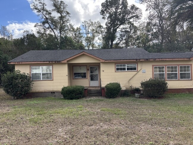 Photo - 12 Howell Rd