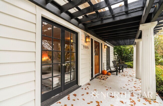 Classic Portland Home Heart of Irvington - Classic Portland Home Heart of Irvington