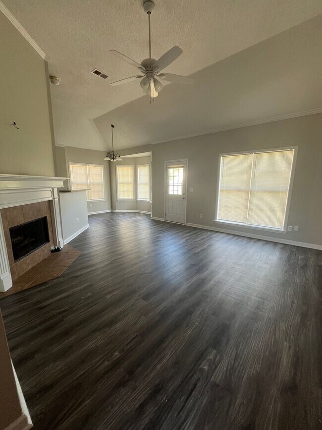 Photo - 1686 Frence Creek Cove N