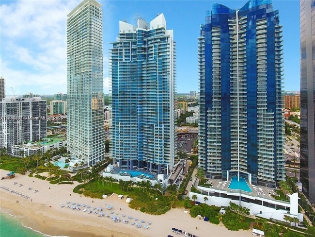 Building Photo - 17001 Collins Ave Unit 1908 Rental