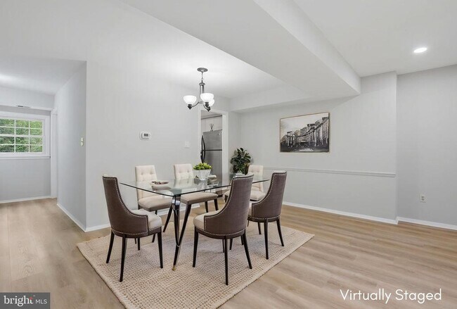 Photo - 7739 Tiverton Dr