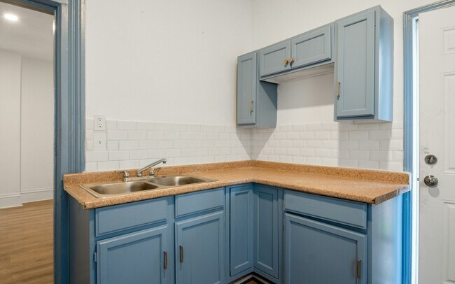 Photo - 7202 Harvard Ave