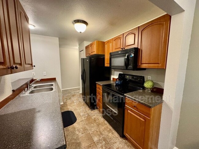 Photo - 15433 Country Club Dr Unit A 303
