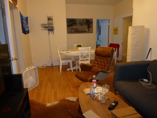 Building Photo - 322 St Paul St Unit 1