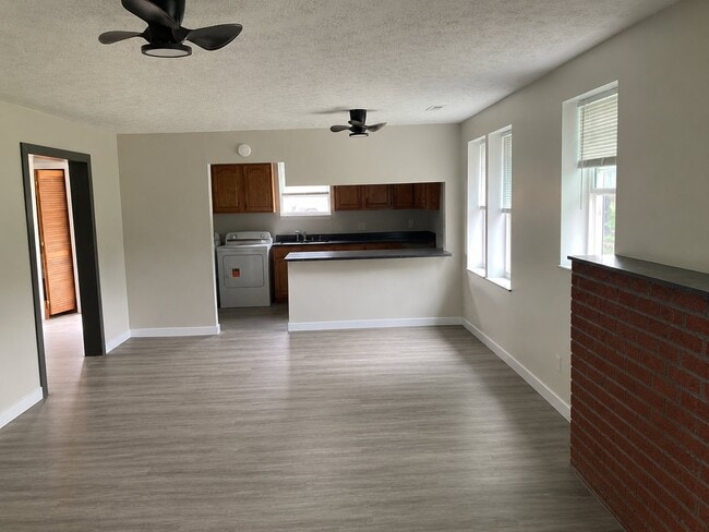 Photo - 2738-2740 4th Ave Unit 2738 1-2
