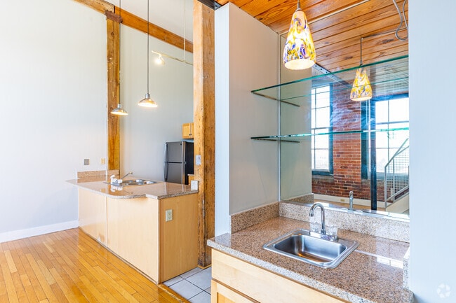 The Lofts at South Street