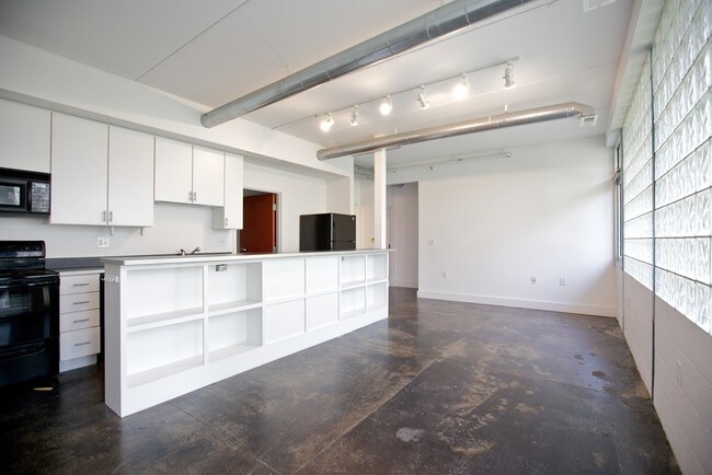 Photo - 1605 Gordon Ave