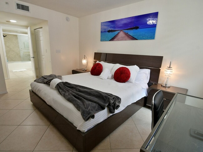 Photo - 2080 Jimmy Buffett Mem Hwy Unit ID1056262P