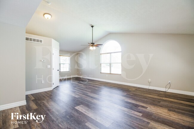 Photo - 58 Huntington Ave