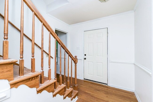 Photo - 720 Dove Path Ln