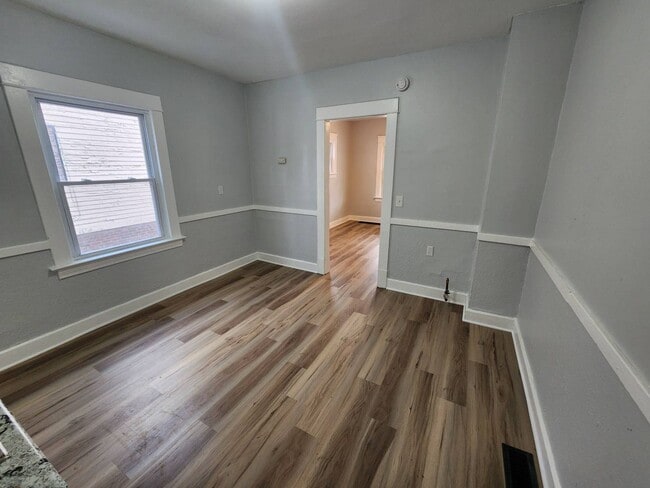 Photo - 12709 Parkhill Ave Unit DN