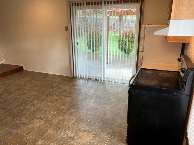 Photo - Welcome to this cozy spot 2 bed, 1 bath, r...