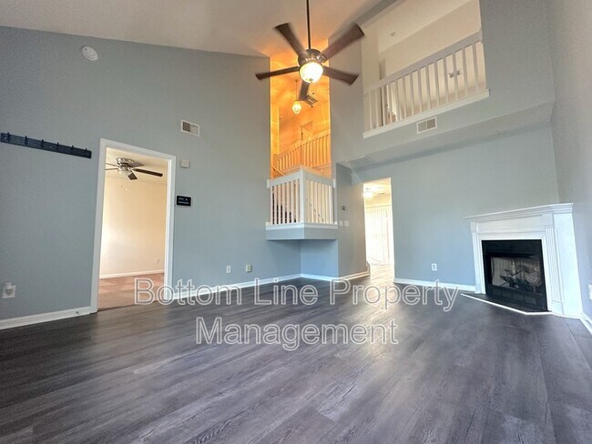 Photo - 3040 Caldwell Ridge Pkwy