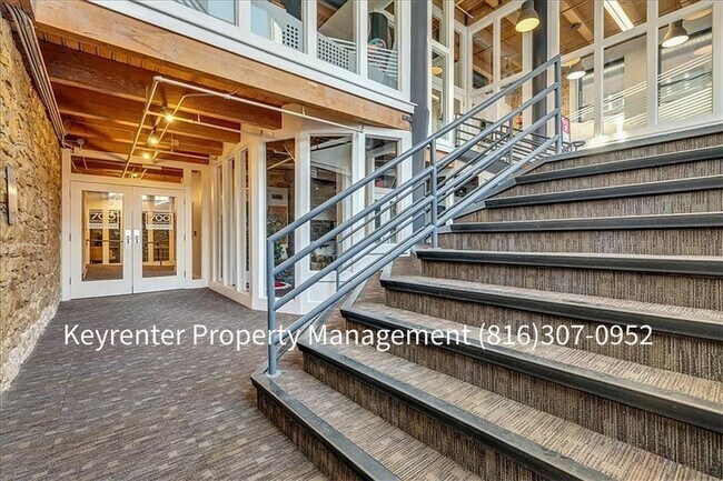 Photo - Cozy Downtown Studio | Heart of the City Unit 308