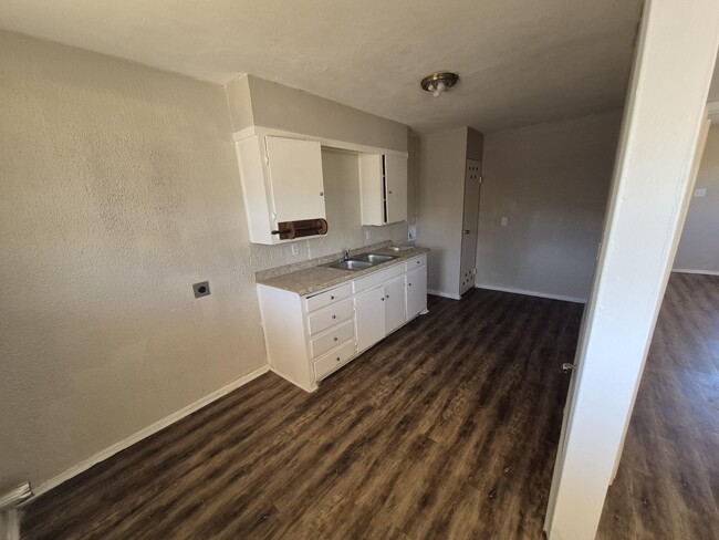 Photo - 1116 41st St