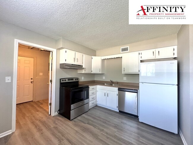 Photo - 11423-11429 E 71 St Unit 11427