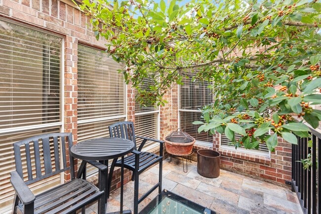 Photo - 4742 Post Oak Timber Dr