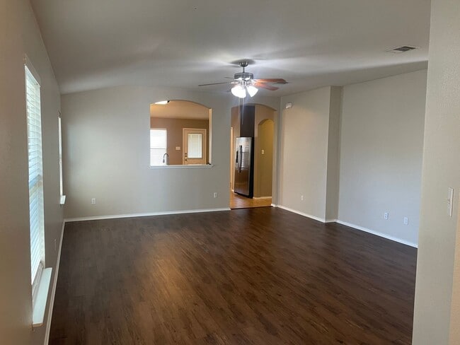 Photo - 3 BEDROOM, BELTON ISD