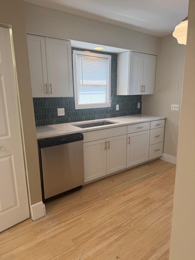 Photo - 264 Spring Grove Ave