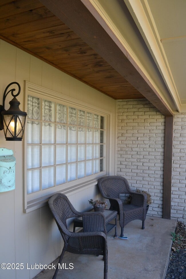 Photo - 3413 62nd St